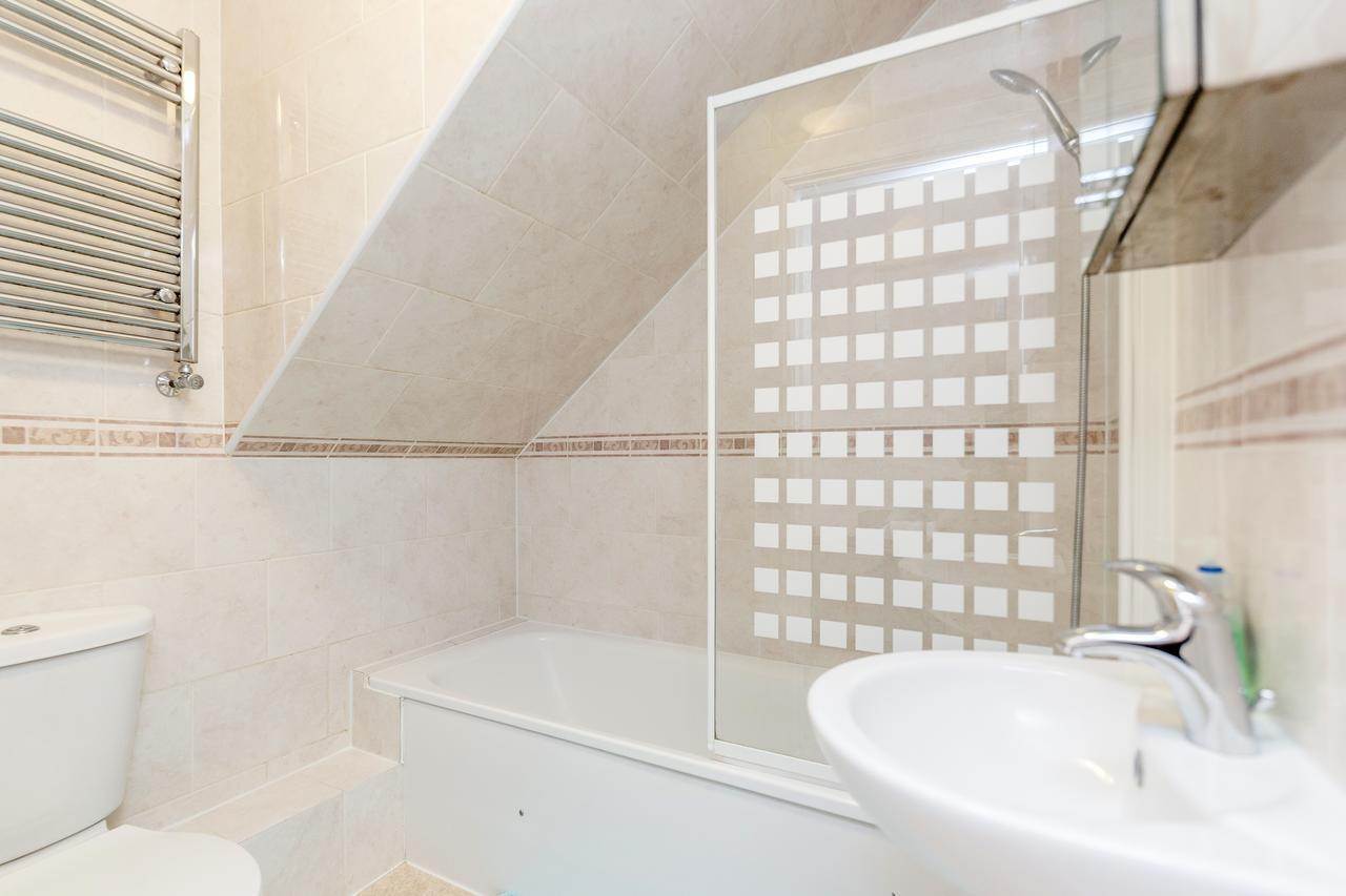 Watford Junction Apartment Buitenkant foto